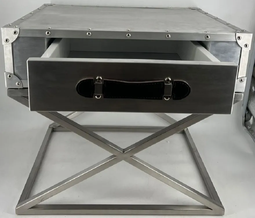 Casa Padrino Aluminium Flugzeug Flieger Nachttisch mit Schublade Silber / Schwarz