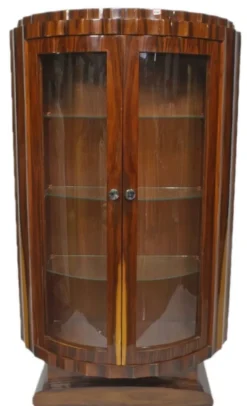 Casa Padrino Art Deco Vitrine Braun 100 x 45 x H. 165 cm - Halbrunder Mahagoni Vitrinenschrank mit 2 Glastüren - Art Deco Wohnzimmer Möbel