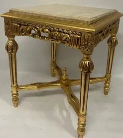 Casa Padrino Barock Beistelltisch Gold / Beige - Quadratischer Antik Stil Massivholz Tisch mit Marmorplatte - Wohnzimmer Möbel im Barockstil - Antik Stil Möbel - Barock Möbel