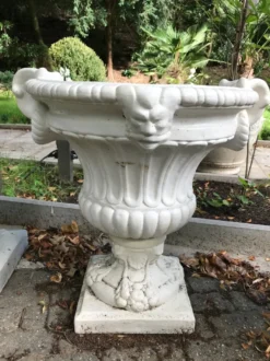 Casa Padrino Barock Blumentopf Ø 73 x H. 70 cm Weiß - Runder Prunkvoller Pflanzentopf im Barockstil - Blumenkübel - Pflanzkübel