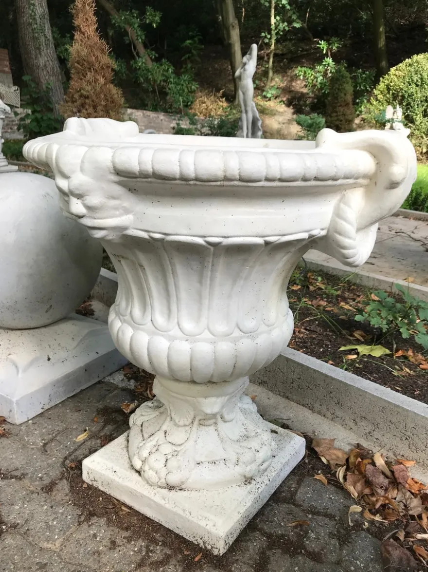 Casa Padrino Barock Blumentopf Ø 73 x H. 70 cm Weiß - Runder Prunkvoller Pflanzentopf im Barockstil - Blumenkübel - Pflanzkübel
