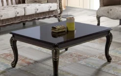 Casa Padrino Barock Couchtisch Schwarz / Gold 104 x 80 x H. 45 cm - Massivholz Wohnzimmertisch im Barockstil - Barock Wohnzimmer Möbel