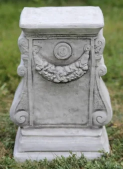 Casa Padrino Barock Garten Deko Säule Grau H. 41 cm - Antik Stil Stein Säule - Prunkvolle Gartensäule - Barock Garten & Terrassen Deko Accessoires - Gartendeko im Barockstil