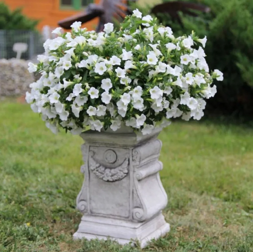 Casa Padrino Barock Garten Deko Säule Grau H. 41 cm - Antik Stil Stein Säule - Prunkvolle Gartensäule - Barock Garten & Terrassen Deko Accessoires - Gartendeko im Barockstil