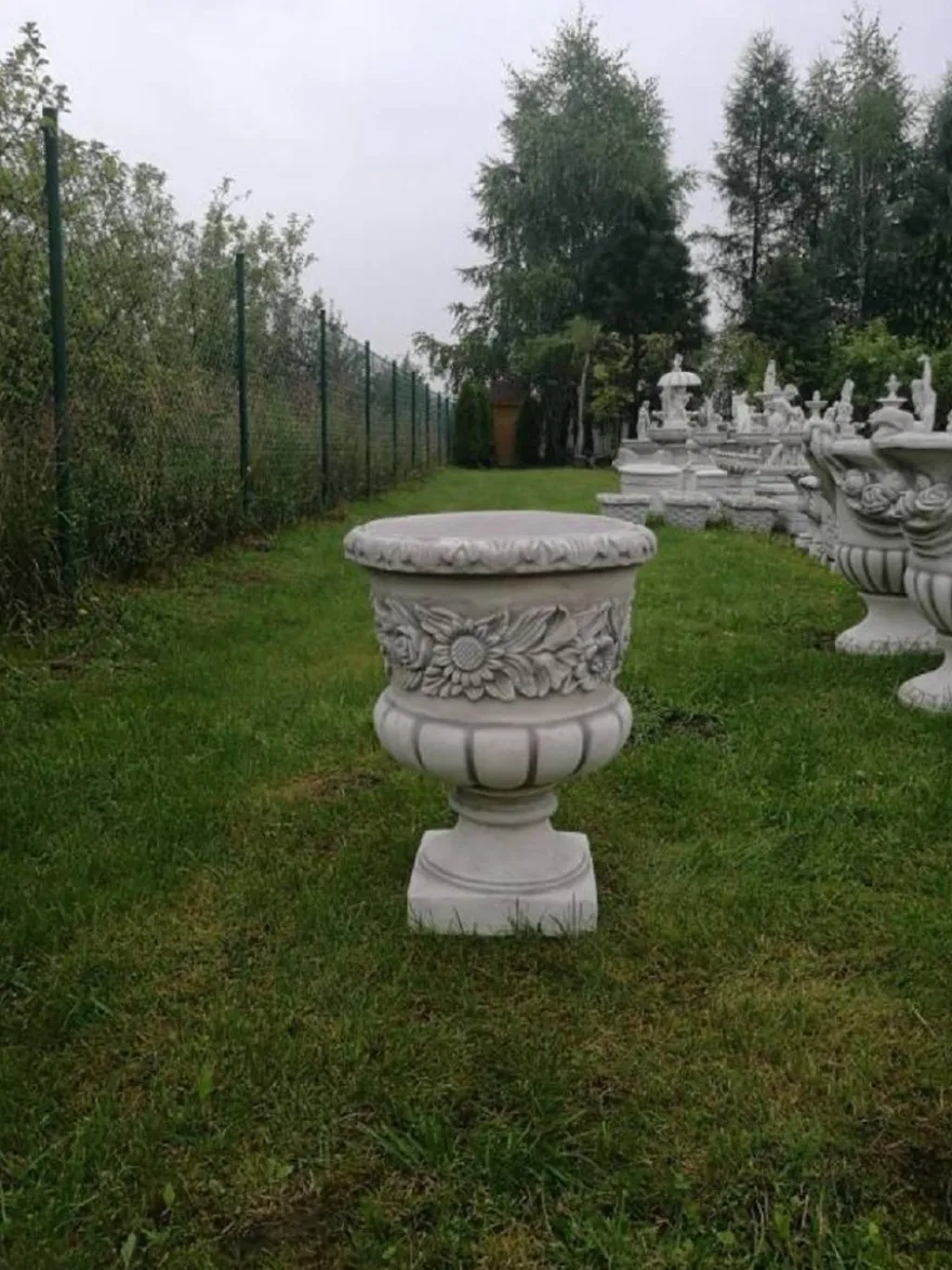 Casa Padrino Barock Garten Deko Blumentopf Grau Ø 48 x H. 62 cm - Runder Pflanzentopf im Barockstil - Barock Garten Deko - Barock Terrassen Deko - Barock Deko Accessoires