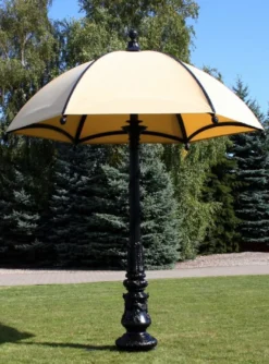 Casa Padrino Barock Garten Deko Sonnenschirm Schwarz / Beige Ø 350 x H. 418,5 cm