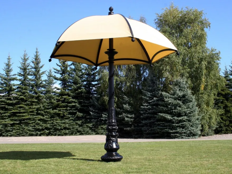 Casa Padrino Barock Garten Deko Sonnenschirm Schwarz / Beige Ø 350 x H. 418,5 cm