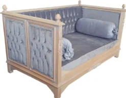 Casa Padrino Barock Hundebett Grau / Naturfarben - Prunkvolles Antik Stil Hundebett - Handgefertigte Hunde Möbel im Barockstil - Barock Tiermöbel - Antik Stil Tiermöbel