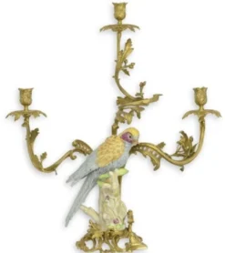 Casa Padrino Barock Kerzenständer Messing / Porzellan Papagei im italienischen Stil H62 cm - Antik Stil Kerzenhalter Vogel