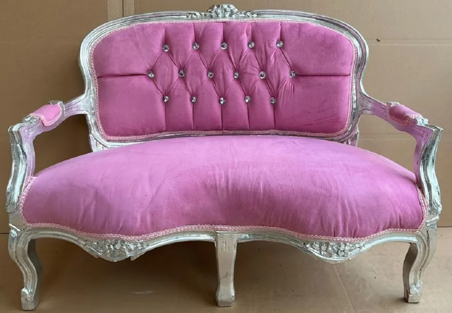 Casa Padrino Barock Kinder Sitzbank mit Glitzersteinen und Armlehnen Rosa / Silber - Prunkvolle Antik Stil Kinderzimmer Bank - Kindermöbel im Barockstil - Barock Kinderzmmer Möbel