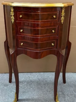 Casa Padrino Barock Kommode Dunkelbraun / Gold - Handgefertigte Massivholz Kommode im Barockstil - Antik Stil Nachttisch - Beistelltisch mit 3 Schubladen - Handgefertigte Barock Möbel