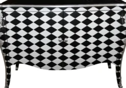 Casa Padrino Barock Kommode Karo Schwarz / Weiß 120 cm - Luxuriöser Schrank mit 2 Türen und Silber Applikationen