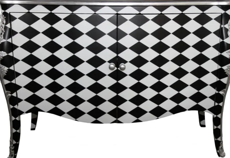Casa Padrino Barock Kommode Karo Schwarz / Weiß 120 cm - Luxuriöser Schrank mit 2 Türen und Silber Applikationen