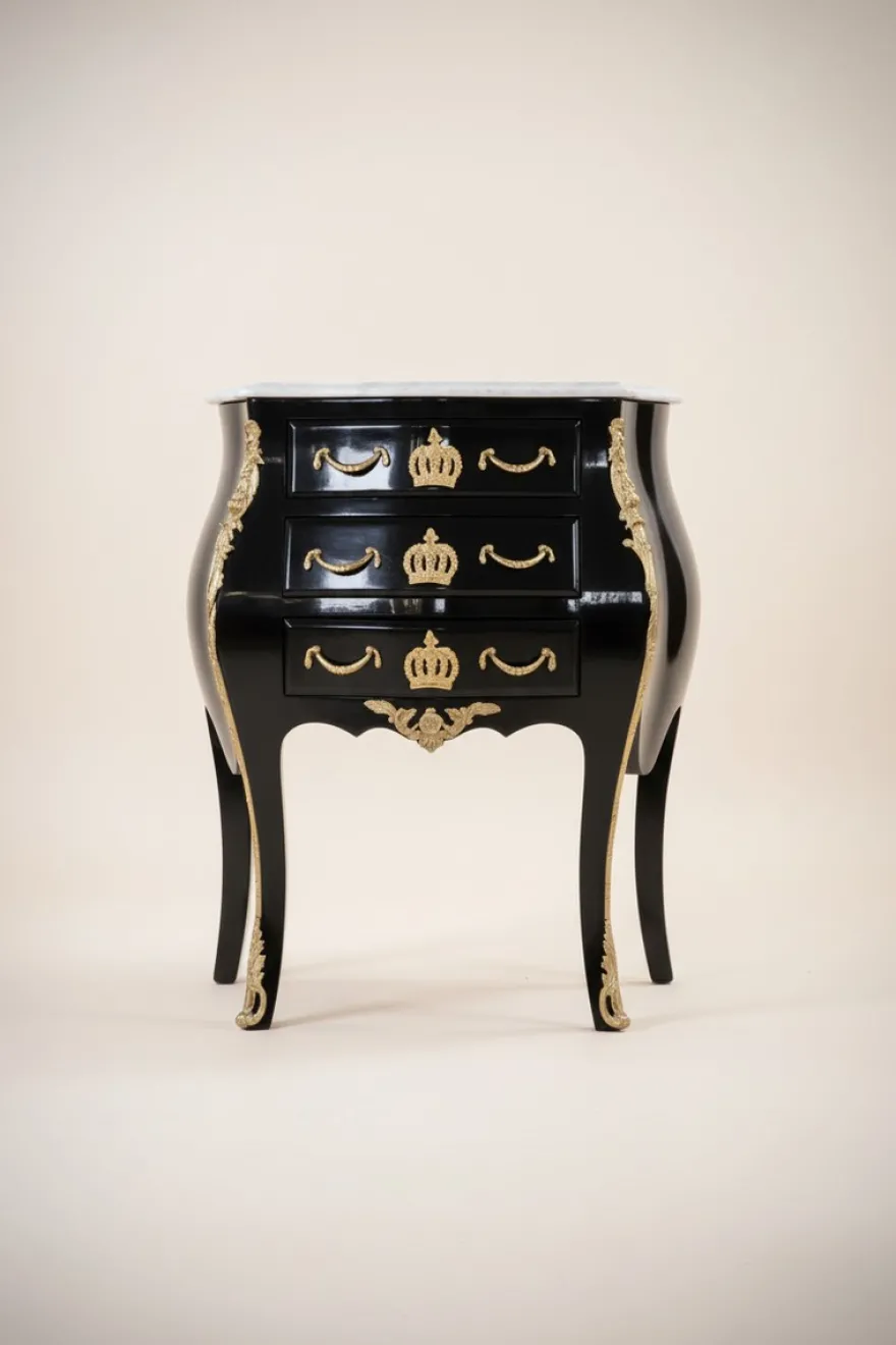 Casa Padrino Barock Kommode Pompöös von Harald Glööckler mit 3 Schubladen und Marmorplatte in Schwarz / Gold / Weiß, 63 x 41 x 78 cm
