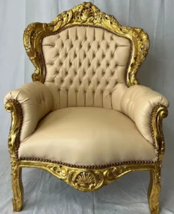 Casa Padrino Barock Kunstleder Sessel Beige / Gold - Barock Wohnzimmer Möbel