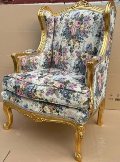 Casa Padrino Barock Ohrensessel Mehrfarbig / Gold - Handgefertigter Antik Stil Wohnzimmer Sessel mit Blumenmuster - Antik Stil Möbel - Barock Wohnzimmer Möbel