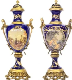 Casa Padrino Barock Porzellan Pokal Set Hellblau / Gold B 26 x H 63 cm - 2 Stück - Luxuriöse Hotel Dekoration