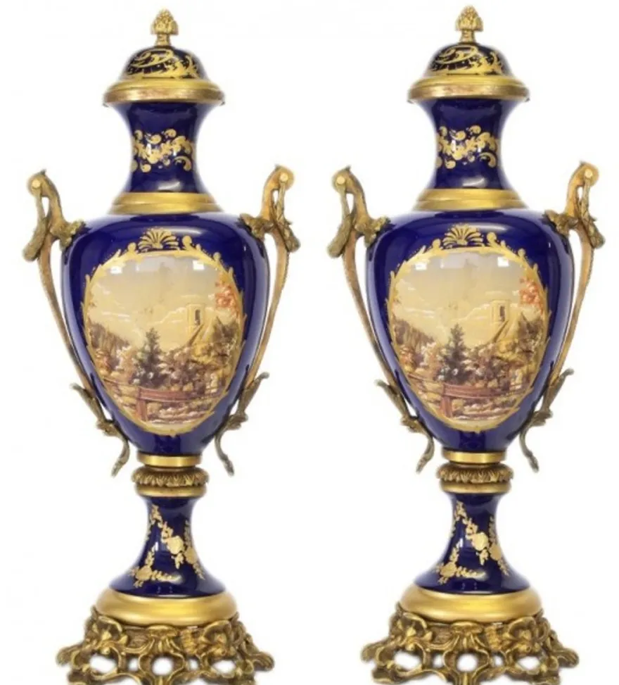 Casa Padrino Barock Porzellan Pokal Set Hellblau / Gold B 26 x H 63 cm - 2 Stück - Luxuriöse Hotel Dekoration
