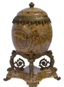 Casa Padrino Barock Porzellan Ei mit Deckel Mehrfarbig / Antik Messingfarben 20,5 x 15,4 x H. 28,3 cm - Prunkvolle Barock Deko Aufbewahrungsbox