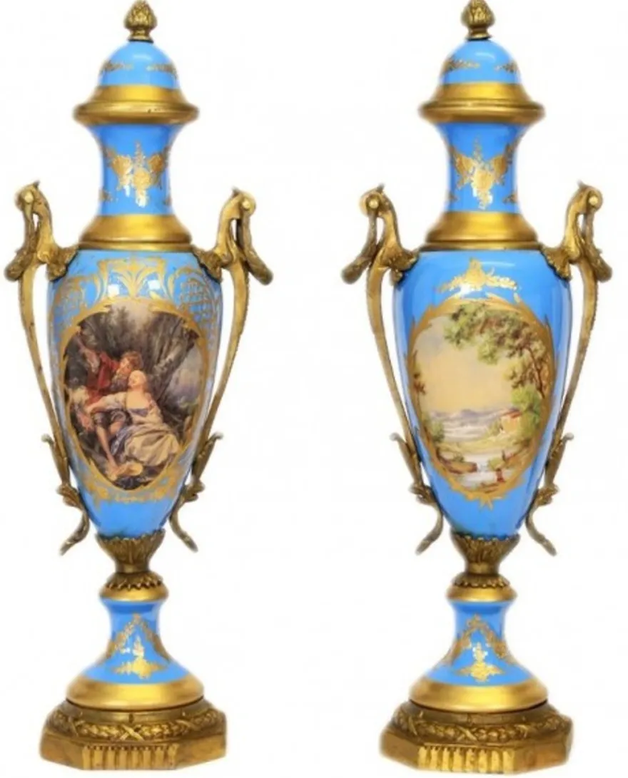 Casa Padrino Barock Porzellan Pokal Set Hellblau / Gold B20 H58 cm (2 Stück) - Exklusive Luxus Dekoration