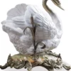 Casa Padrino Barock Porzellan Deko Figur Schwan Weiß / Bronze 20 x 18 x H. 24 cm