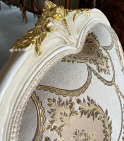 Casa Padrino Barock Schaukelsessel Grau / Braun / Creme / Weiß / Gold - Handgefertigter Schaukelstuhl mit Armlehnen und Fußstütze - Barock Möbel - Wohnzimmer Möbel im Barockstil