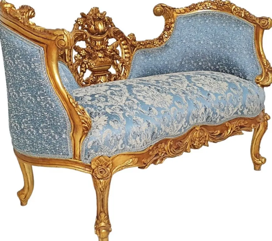 Casa Padrino Barock Sofa Hellblau / Gold - Prunkvolles Wohnzimmer Sofa im Barockstil - Wohnzimmer Möbel im Barockstil - Barock Möbel - Barock Einrichtung