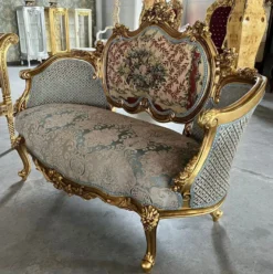 Casa Padrino Barock Sofa Mehrfarbig / Gold - Handgefertigtes Wohnzimmer Sofa im Barockstil - Prunkvolle Barock Möbel - Barockstil Wohnzimmer Möbel - Edel & Prunkvoll