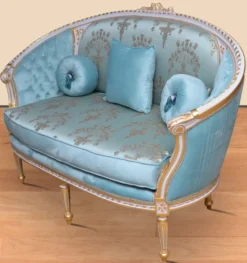 Casa Padrino Barock Sofa Türkis Muster / Weiß / Gold - Handgefertigtes Wohnzimmer Sofa im Barockstil - Prunkvolle Barock Wohnzimmer Möbel