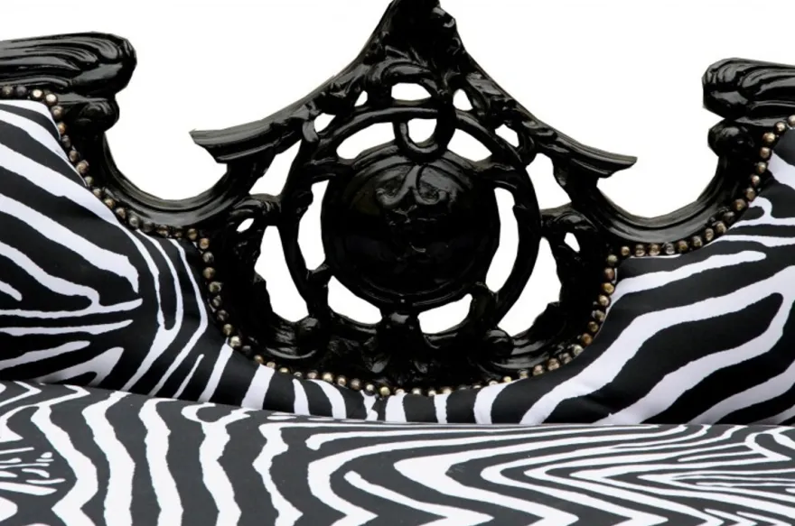 Casa Padrino Barock Sofa Vampire im Zebra-Design Schwarz, Breite 200 cm - Handgefertigtes Luxusmöbel