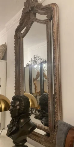 Casa Padrino Barock Spiegel Antik Stil Braun - Prunkvoller Wandspiegel mit eleganten Verzierungen - Barock Garderoben Spiegel - Barockstil Wandspiegel - Barock Möbel - Edel & Prunkvoll