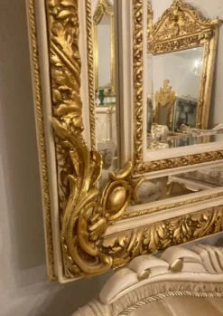 Casa Padrino Barock Spiegel Gold / Cremeweiß - Handgefertigter Barockstil Wandspiegel mit eleganten Verzierungen und dekorativen Engelsfiguren - Barock Möbel - Edel & Prunkvoll