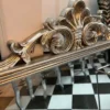 Casa Padrino Barock Spiegel Silber - Handgefertigter Wandspiegel mit eleganten Verzierungen - Prunkvoller Barockstil Wandspiegel - Barock Garderoben Spiegel - Barock Möbel - Edel & Prunkvoll