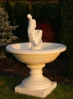 Casa Padrino Barock Springbrunnen Sandfarben Ø 102 x H. 136 cm - Prunkvoller Gartenbrunnen im Barockstil - Runder Gartendeko Stein Brunnen - Barock Garten Deko Accessoires