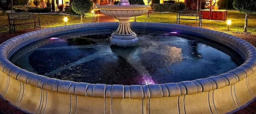 Casa Padrino Barock Springbrunnen Umrandung Grau Ø 600 cm
