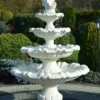 Casa Padrino Barock Springbrunnen Dame Weiß Ø 135 x H. 187 cm - Prunkvoller Gartenbrunnen im Barockstil - Runder Gartendeko Stein Brunnen - Barock Garten Deko Accessoires
