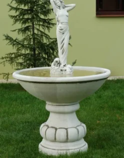 Casa Padrino Barock Springbrunnen Dame Grau Ø 90 x H. 140 cm - Runder Gartenbrunnen im Barockstil - Runder Gartendeko Stein Brunnen - Barock Garten Deko Accessoires
