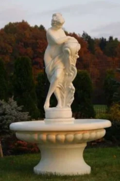 Casa Padrino Barock Springbrunnen Sandfarben Ø 120 x H. 196 cm - Prunkvoller Gartenbrunnen im Barockstil - Runder Gartendeko Stein Brunnen - Barock Garten Deko Accessoires
