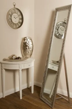 Casa Padrino Barock Standspiegel / Wandspiegel Silber 45 x H. 180 cm - Handgefertigter Spiegel mit Holzrahmen & wunderschönen Verzierungen