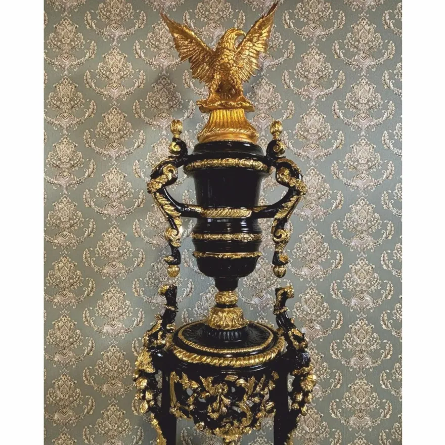 Casa Padrino Barock Säule mit Vase und Adler Schwarz / Gold H. 260 cm - Barock Möbel