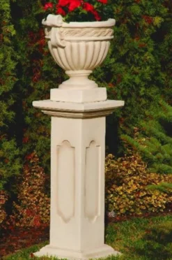 Casa Padrino Barock Säule Sandfarben / Beige 34 x 34 x H. 80 cm - Prunkvolle Gartensäule im Barockstil - Gartendeko Stein Säule - Barock Garten & Terrassen Deko Accessoires
