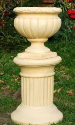 Casa Padrino Barock Säule Sandfarben Ø 32 x H. 40 cm - Kleine runde Gartensäule im Barockstil - Garten Deko Accessoires