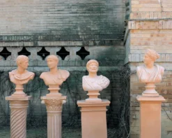 Casa Padrino Barock Säule Terracotta 39 x 39 x H. 102 cm - Handgefertigte Keramik Deko Säule - Barock Garten Terrassen Deko