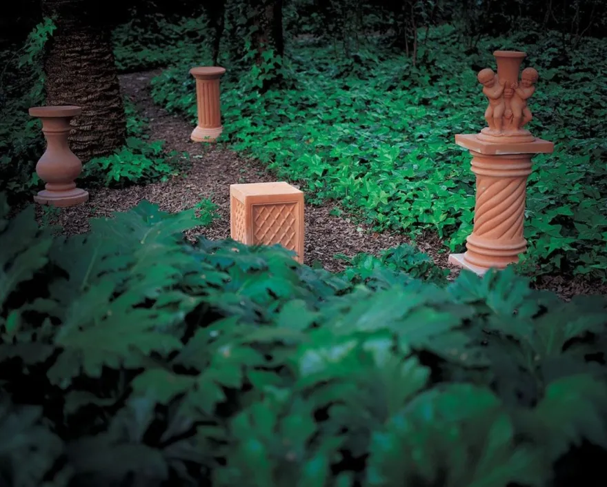 Casa Padrino Barock Säule Terracotta Ø 40 x H. 74 cm - Handgefertigte Keramik Deko Säule - Barock Garten Terrassen Deko