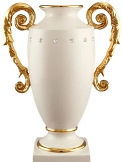 Casa Padrino Barock Vase Elfenbeinfarben / Gold 28 x 18 x H. 36 cm - Prunkvolle handgefertigte & handbemalte Keramik Blumenvase mit Swarovski Kristallglas