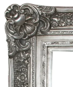 Casa Padrino Barock Wandspiegel Prunkvoller Spiegel in Silber Antik-Look, Höhe 130 cm, Breite 96 cm