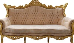 Casa Padrino Barock Wohnzimmer Set Master Creme Muster und Gold mit Glitzersteinen, 3er Sofa und 2 Sessel
