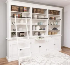 Casa Padrino Bücherregal im Landhausstil mit 6 Türen und Leiter, 300 x 42 x 240 cm