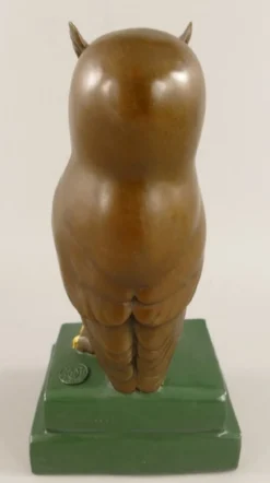 Casa Padrino Bronze Deko Figur Eule auf Büchern H. 22 cm - Schreibtisch Deko Skulptur