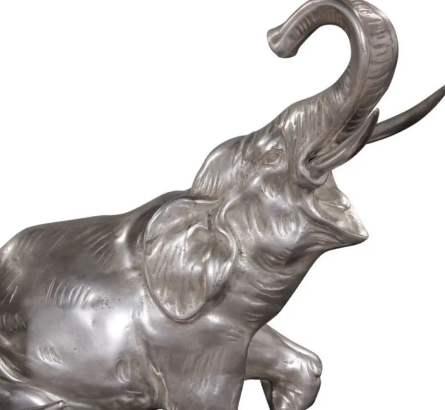 Casa Padrino Bronze Elefanten auf Holzsockel Silber / Schwarz 42 x 17 x H. 33 cm - Luxus Deko Bronzefiguren